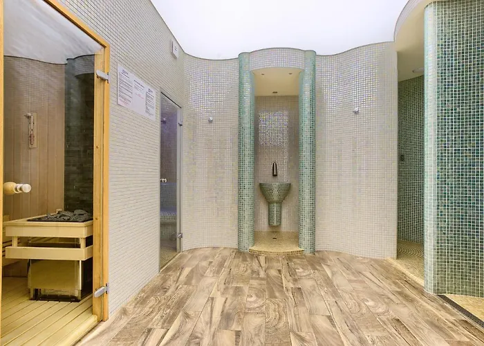 Resort Holiday Centrum Zdrowia I Wypoczynku *